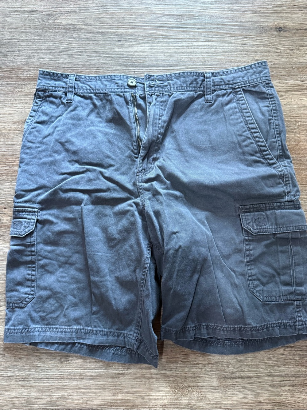 Northwest Men's Cargo Shorts - Charcoal
